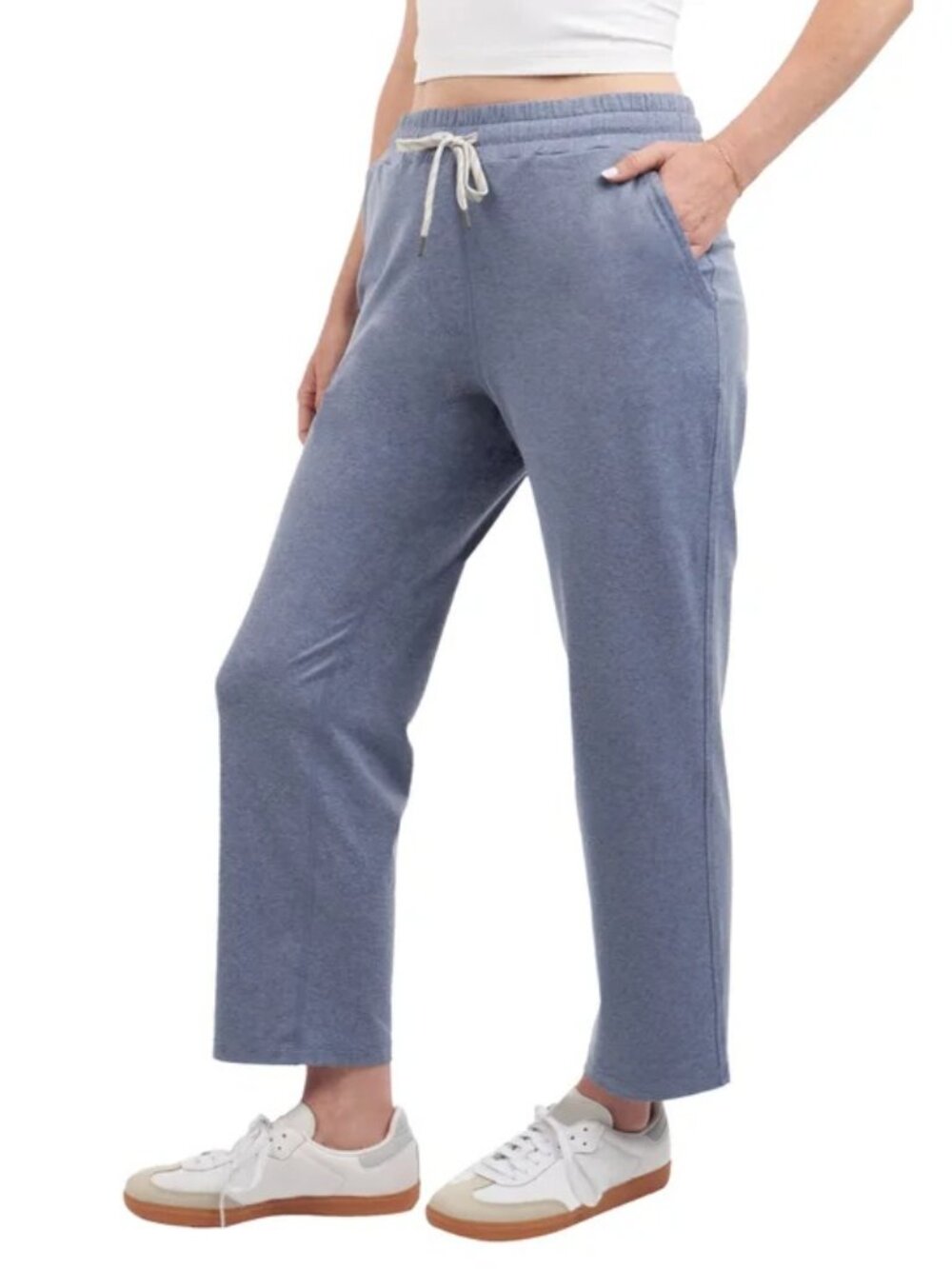 3 pairs Kirkland Signature Women's Lightweight Crop Pants . Price is for 3 pairs - Picture 8 of 16
